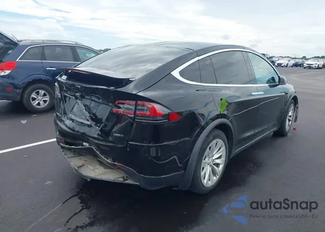 2018 Tesla Model X 100D/75D/P100D from USA, damaged, VIN 5YJXCDE28JF088547